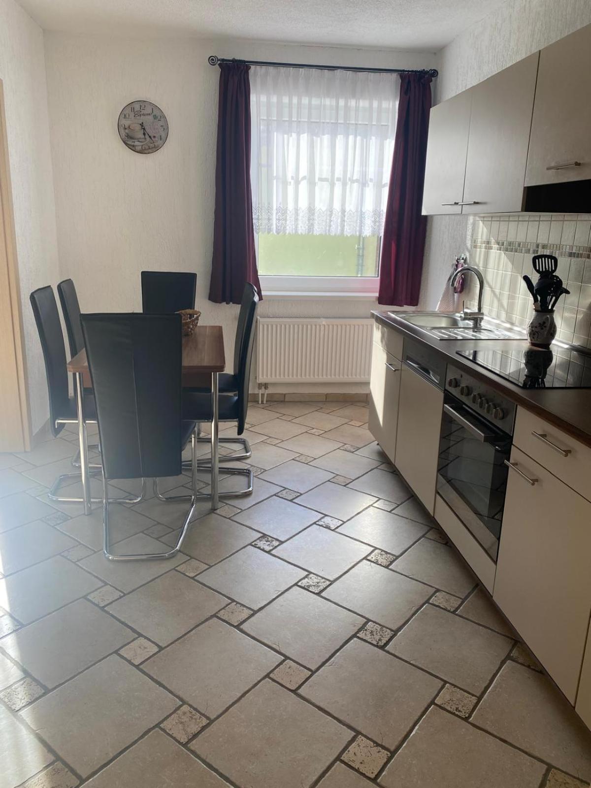 Ferienhaus Bei Familie Gau In Schaprode Luaran gambar